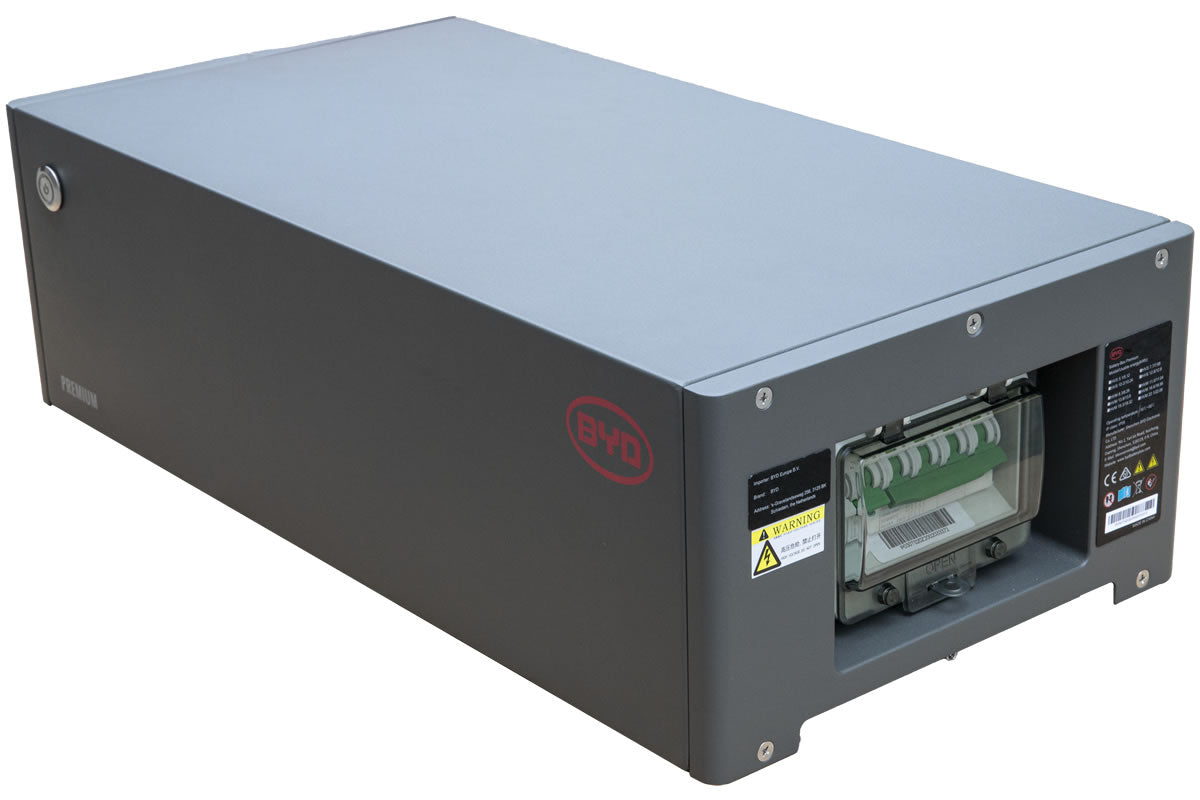 BYD Batteriekopf – Steuerungseinheit B-Box Premium HV, Detailansicht der Bedienelemente, für HVM- und HVS-Batteriespeichersysteme, hochwertige Verarbeitung, für Photovoltaikanlagen.
