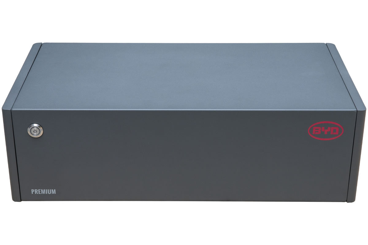 BYD Batteriekopf – Steuerungseinheit B-Box Premium HV, Seitenansicht, schlankes Gehäuse, kompatibel mit HVM- und HVS-Batteriespeichern, intelligente Leistungssteuerung für Photovoltaikanlagen.